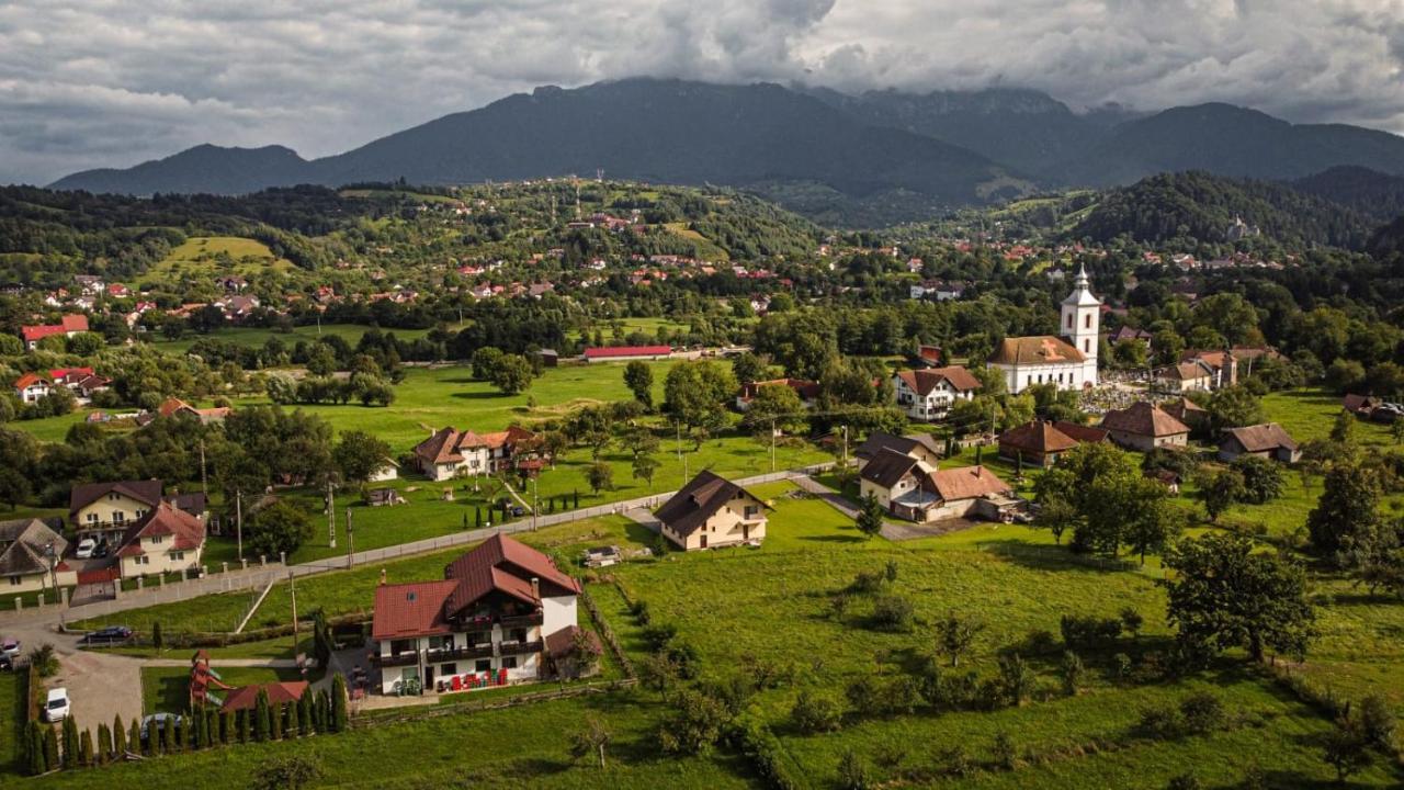 Serena Guesthouse Bran Бран Екстер'єр фото